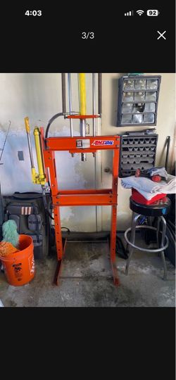 FA Nugier 12 ton hydraulic press