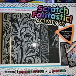 (NEW) SCRATCH ACTIVITY KIT. COME WITH WOODEN STYLIST  AND 4 POSTERS