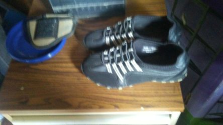 Nice No Tie Tennis Shoes