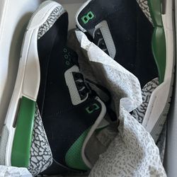 pine green air jordan 3