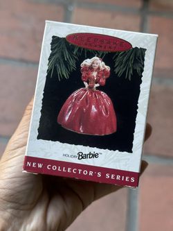 Hallmark Keepsake 1993 Holiday Barbie Ornament