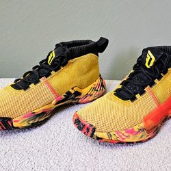Adidas Damian Lillard Dame 5 Gold Goose Shock 