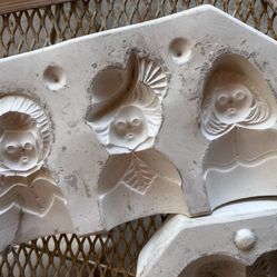 Pottery Mold- Midsized Set Of Girl Statues