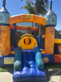 Castle jumper