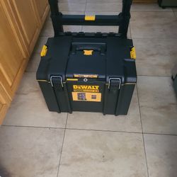 Dewalt Box