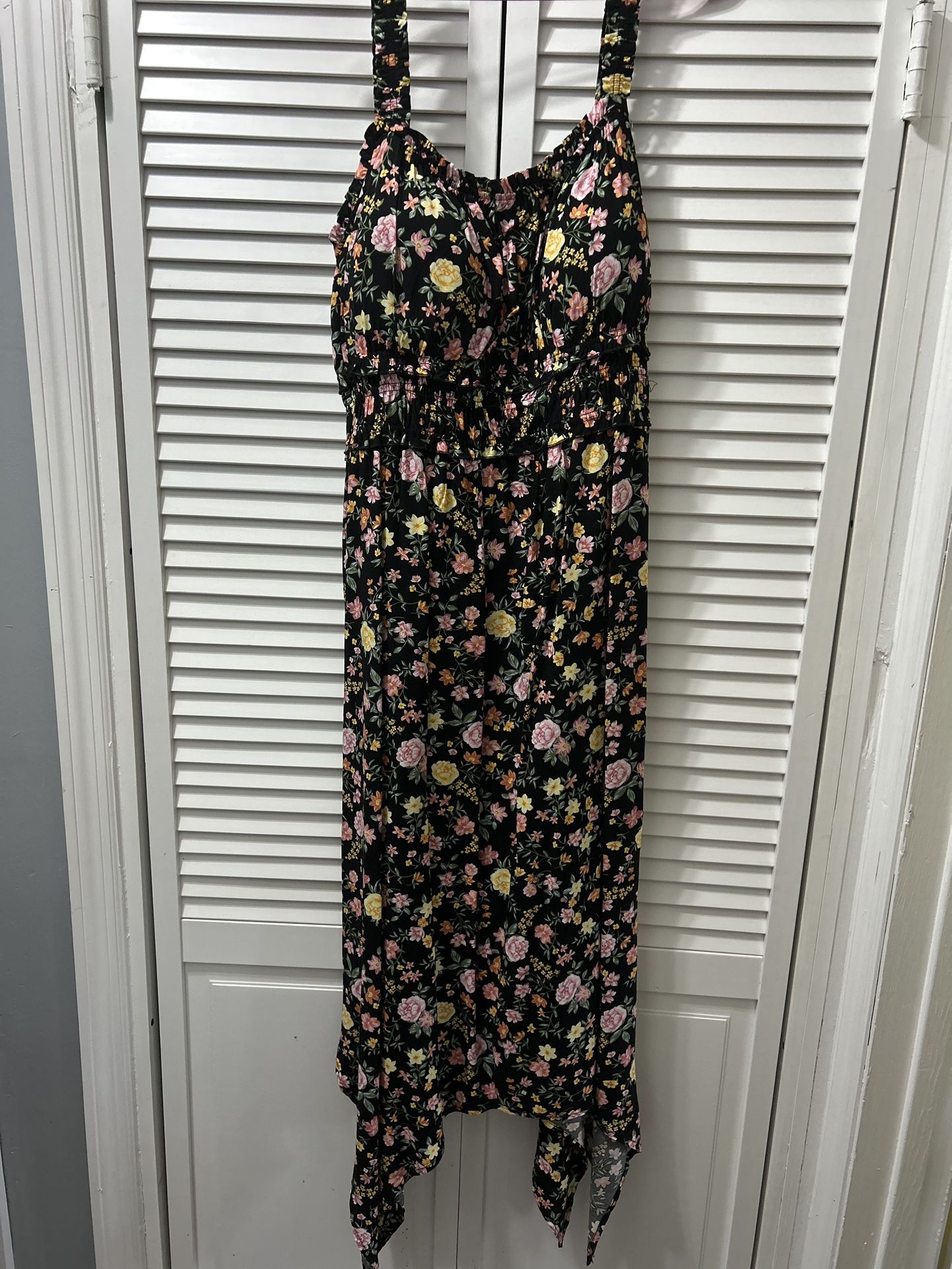 Xxxl Ladies Long Dress. Multi Color Sundress. No Boundaries