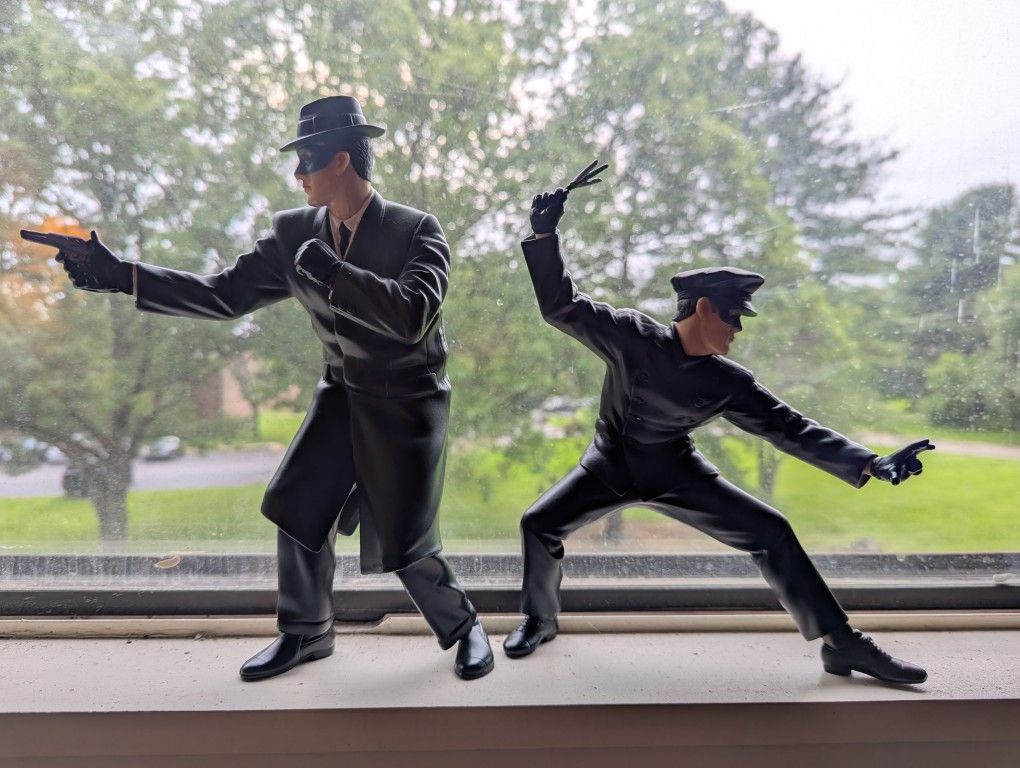 Sideshow Collectible Green Hornet And Kato Statue