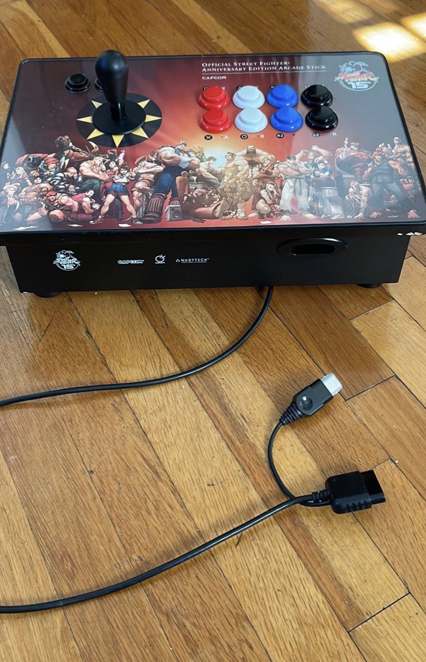 Street Fighter 15th Anniversary Edition Arcade Stick For PS2 & XBOX