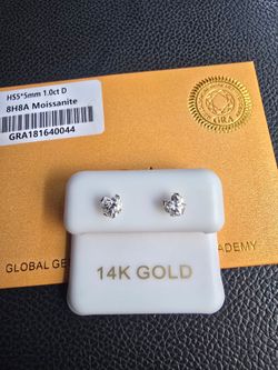 14kt gold 5.5 mm/1ct moissanire earings