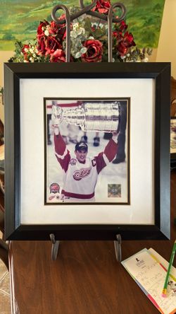 Framed, sports memorabilia, photos. Framed, sports memorabilia, photos.