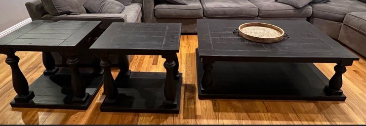 Coffee Table / End Tables
