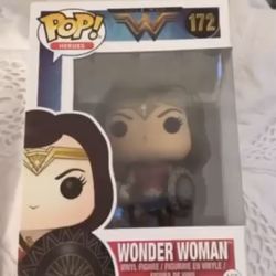 Wonder Woman Funko Pop