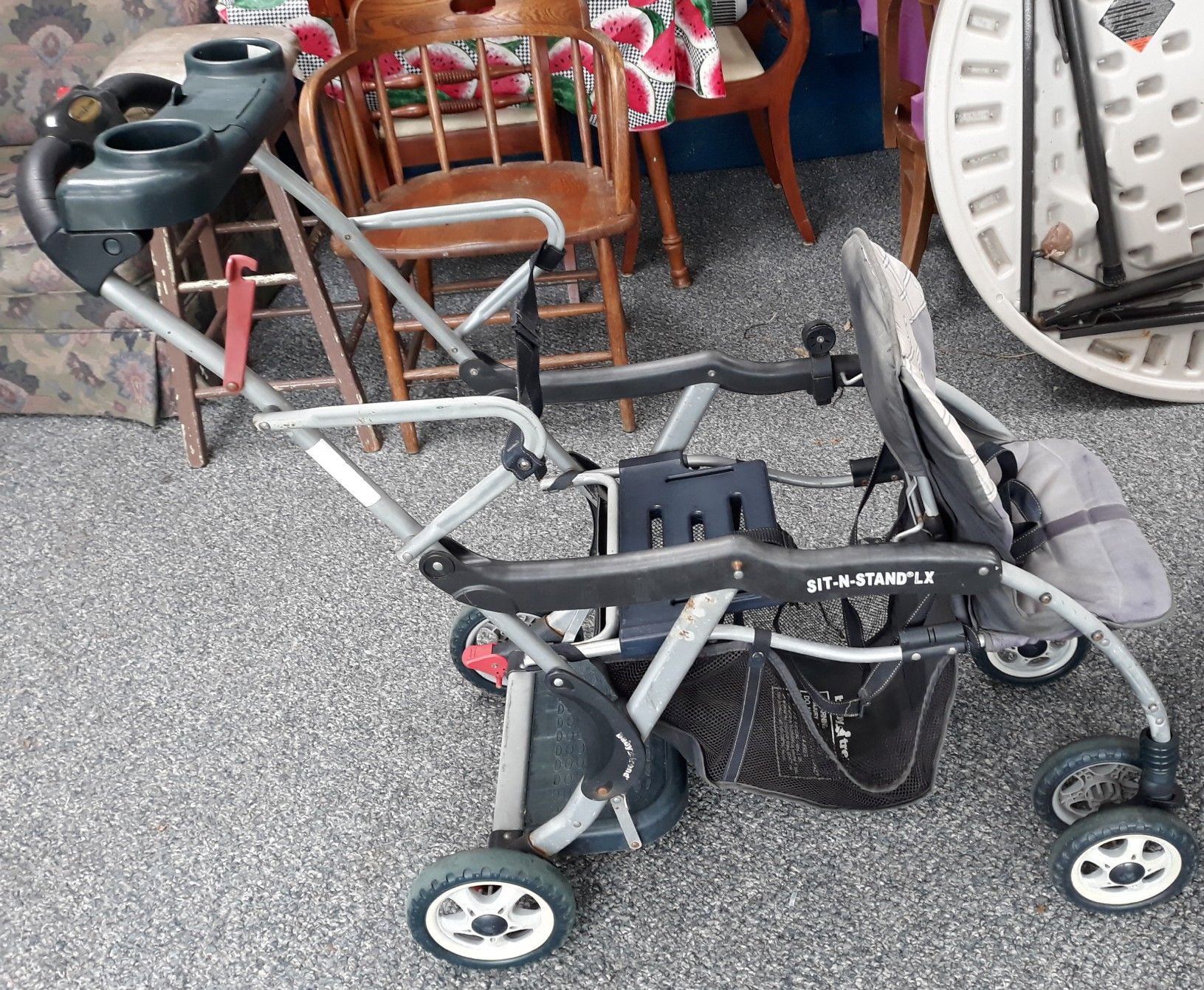 SIT 'N STAND stroller