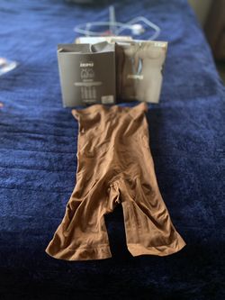 Skims Seamless Sculpt Thigh Short Size Xl