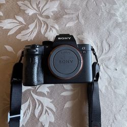 Sony A7R III (A7R3)  42MP