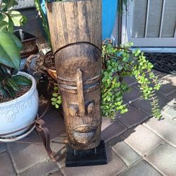 $15 Vintage Hand Craved African Tabletop Sculpture Mask. Beautiful Vintage Condition 21"Tall