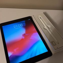 iPad Air With Stylus Pen
