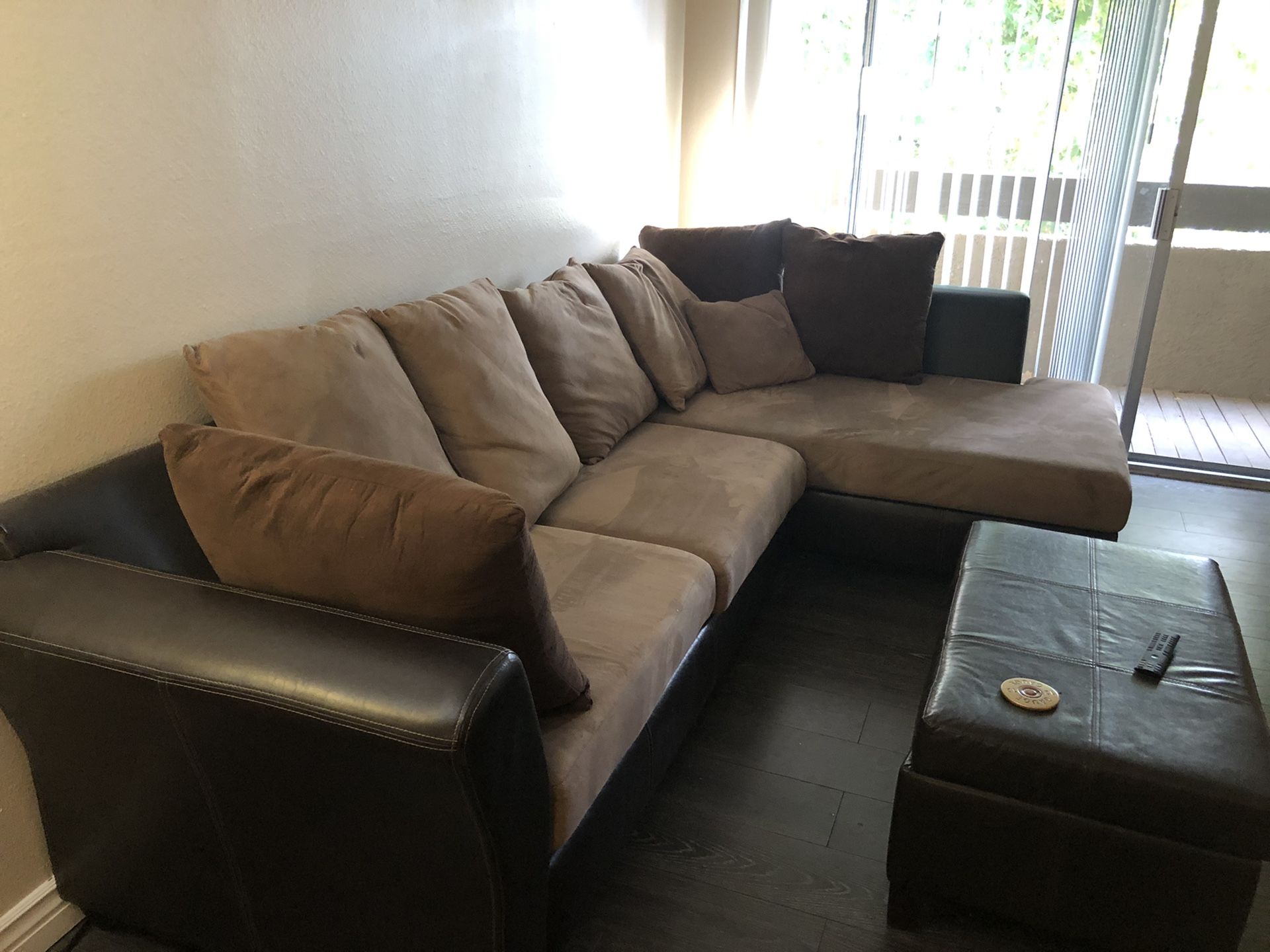 Sectional couch