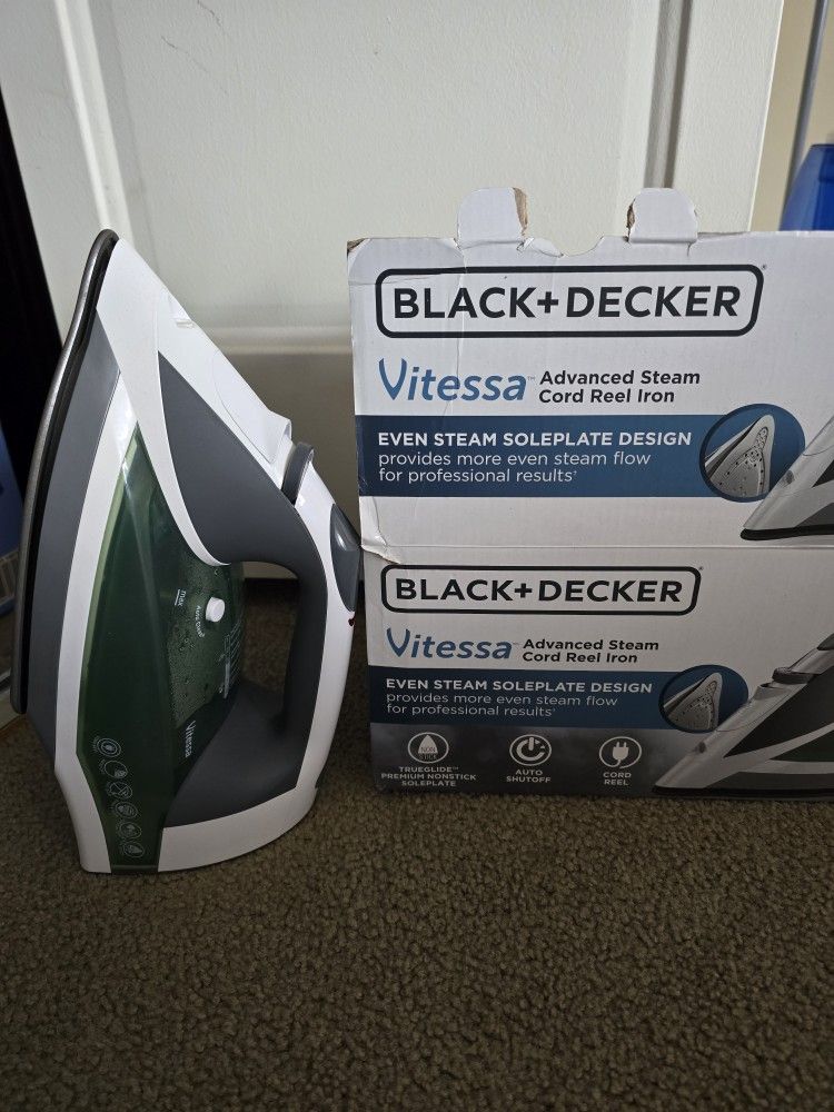 Black+Decker Iron