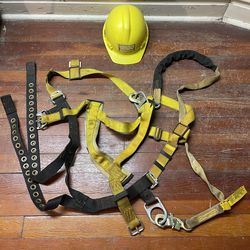 DBI-SALA Safety Harness Model: L 2008
