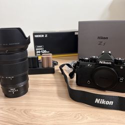 Like NEW!!! NIKON zf mirrorless camera, lens Nikon NIKKOR Z 24-120mm f/4 S (Nikon Z), extra battery