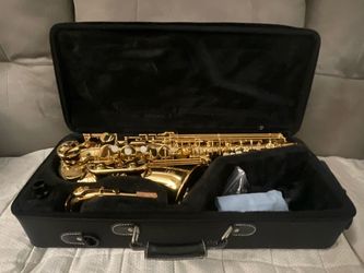 Yamaha YAS 62 professional Alto Saxophone with Hard Case new condition