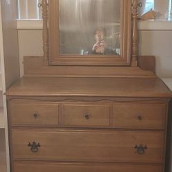 Antique Oak Dresser And Mirror Set 