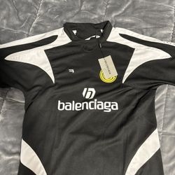 Balenciaga Pairs Jersey