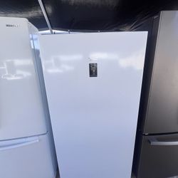 Upright Freezer 