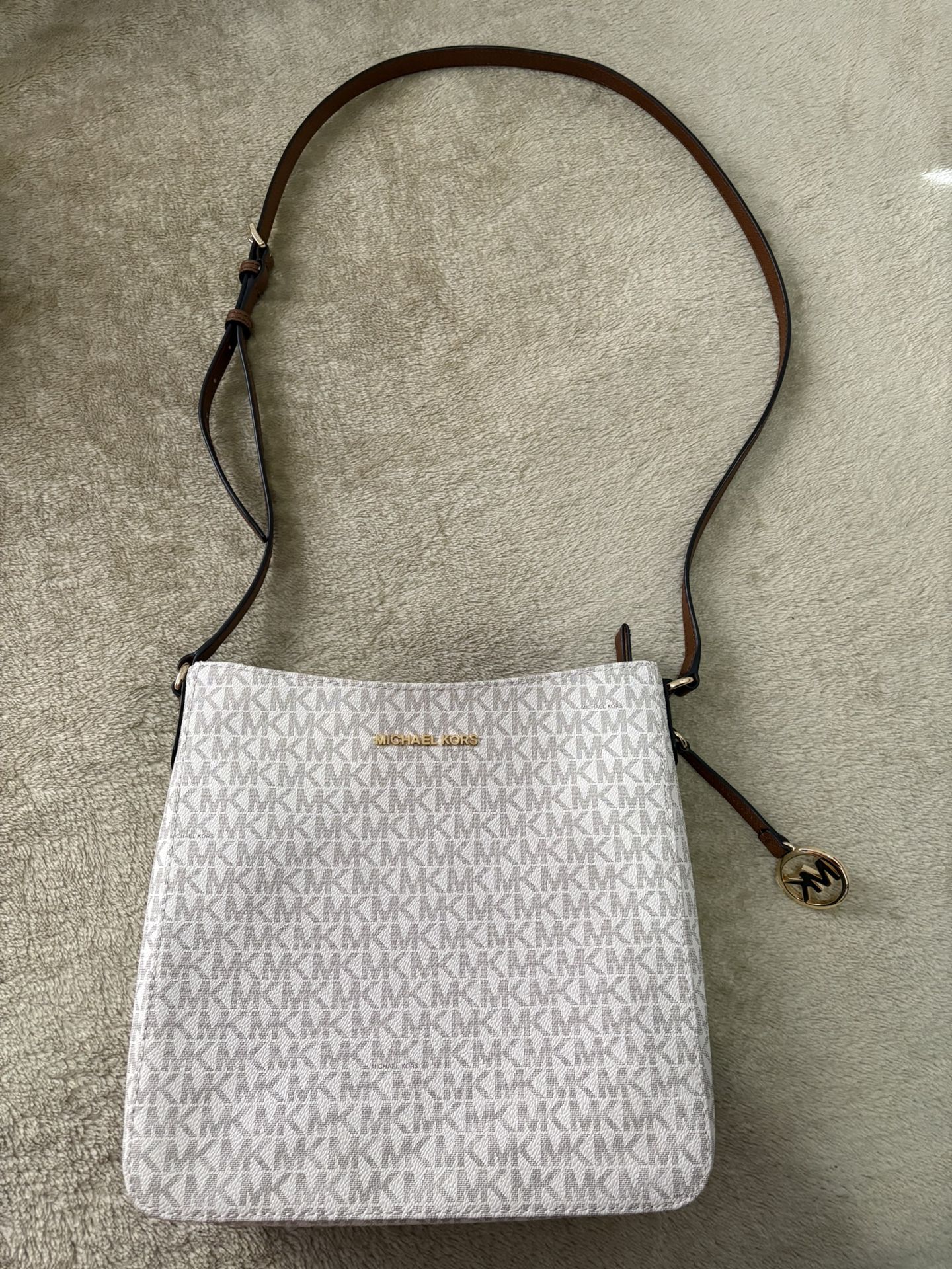 Michael Kors Crossbody Purse 