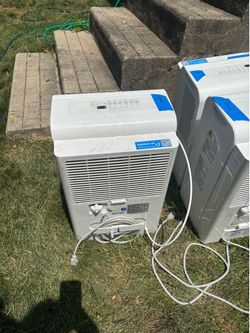 air dehumidifier