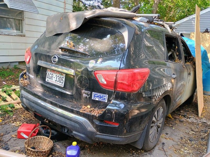 2019 Nissan Pathfinder SV - Parts for Sale ($300 OBO)