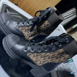 Boots MK Brown Black