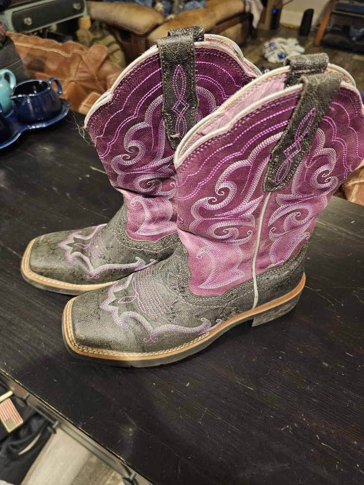 Purple Ariat Leather Cowboy Boots