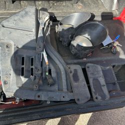 2008 Tundra Parts 20$