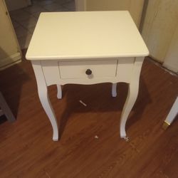 Nightstand 