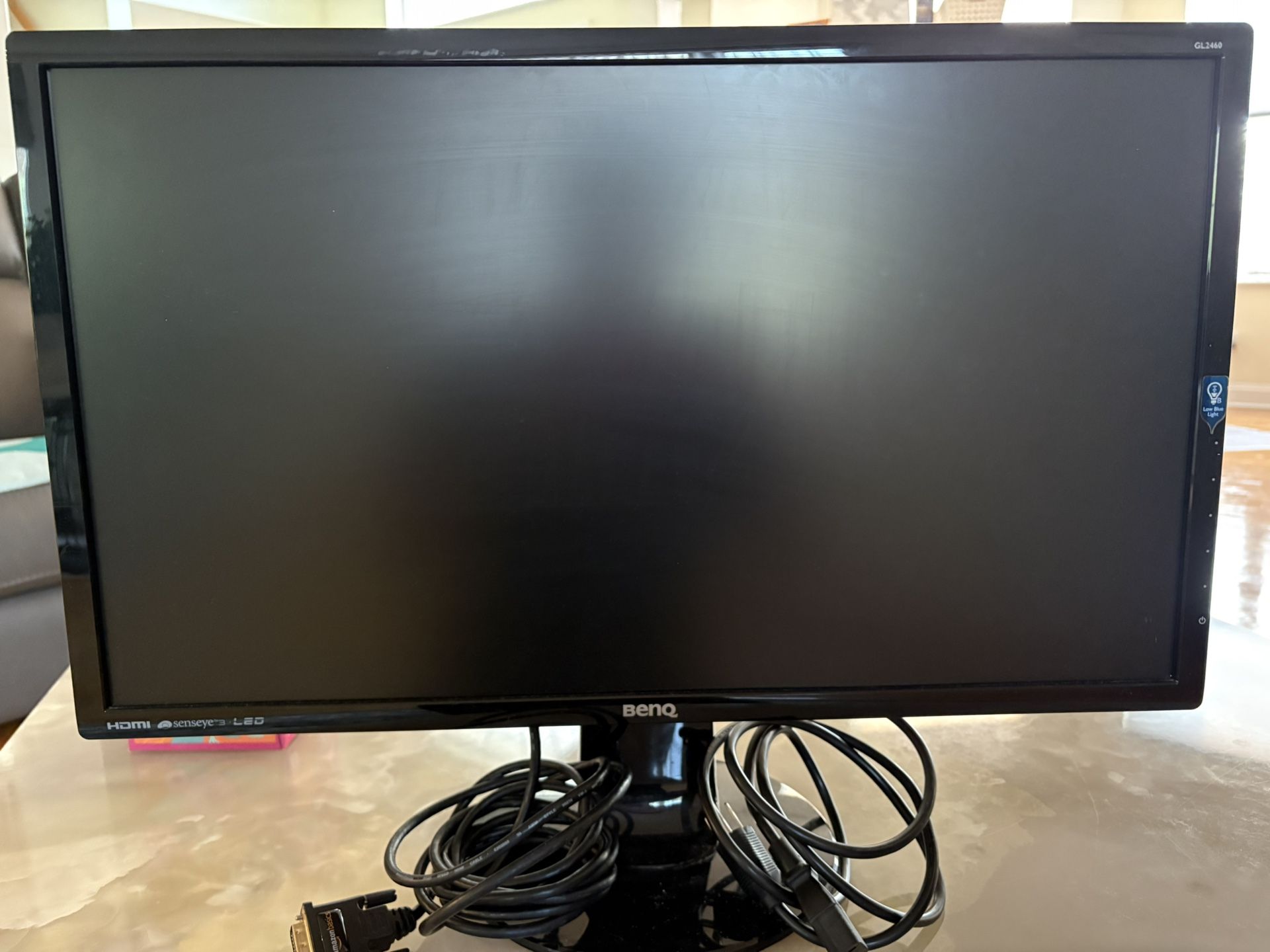 24’ monitor