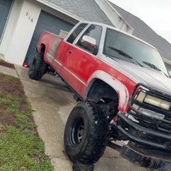 Chevy K2500