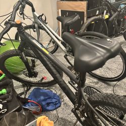 Specialized Men Trail Bike