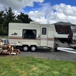 1988 Aljo 5th Wheel