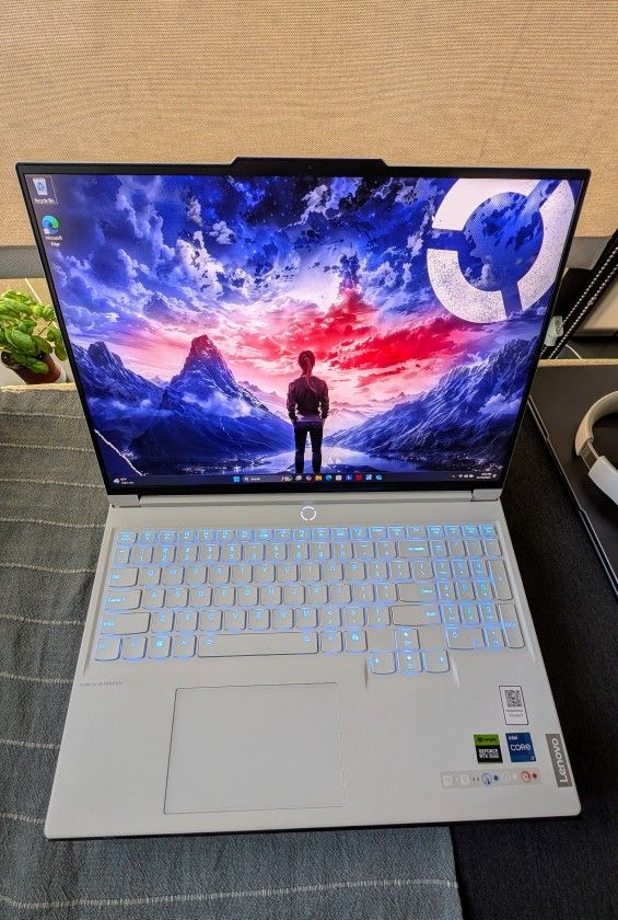 Lenovo Legion 7i Gaming Laptop - i7 14700hx, Rtx 4060