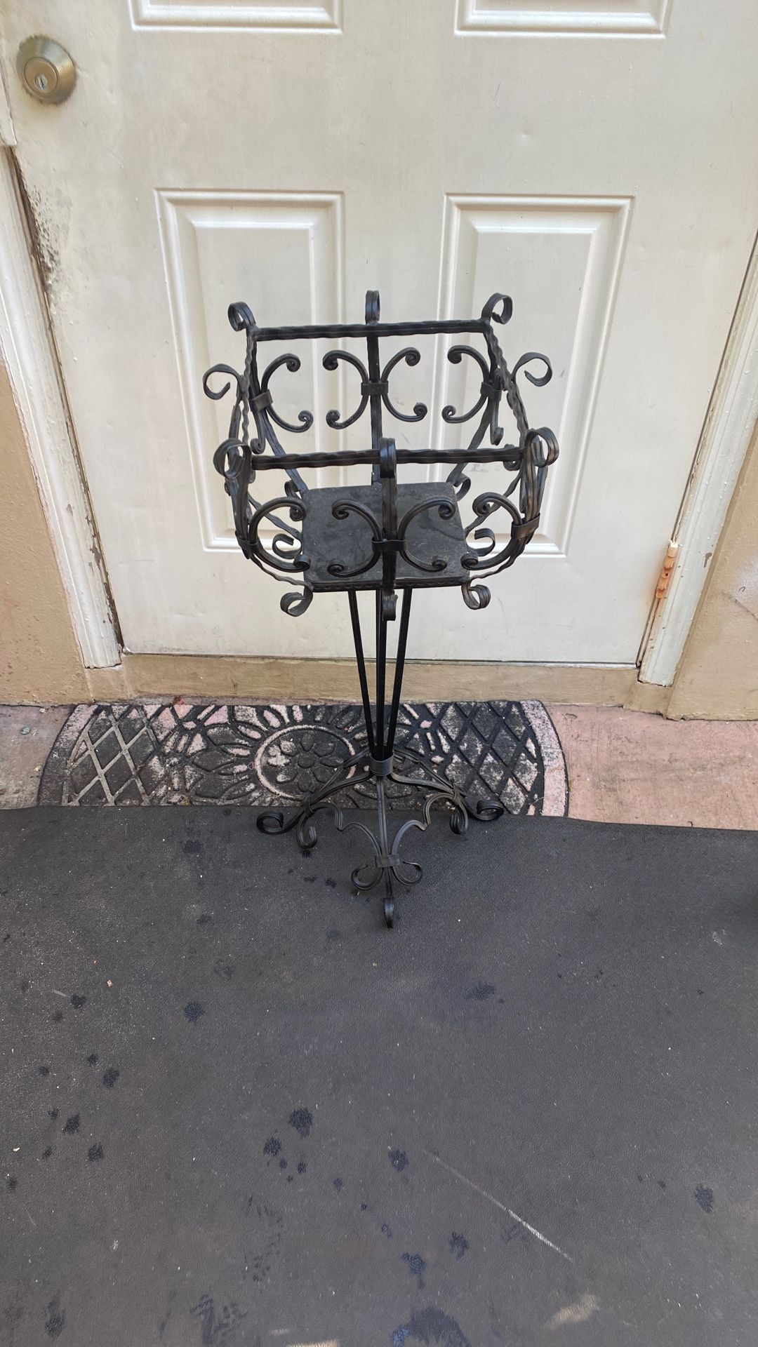Decorations Metal