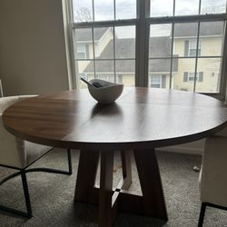 Dinning table 