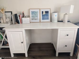 Ikea Hemnes Computer Desk (Excellent Condition)