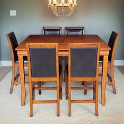 Very Nice Solid Wood Kitchen Dining Table Set with 6 Chairs