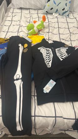 Boys skeleton sweat outfit