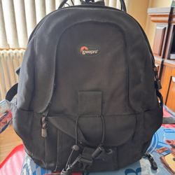 LowePro Mini Trekker Backpack Camera Bag. 