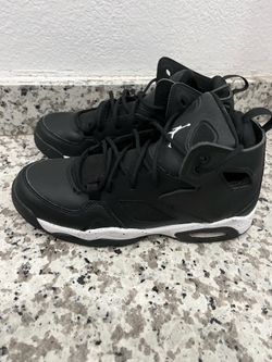 Boys shoes size 5 y