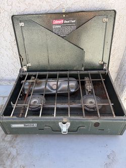 Coleman 2 Burner Kerosene Stove