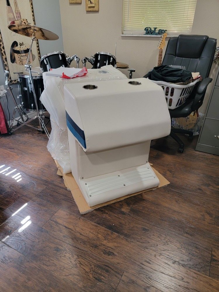 Boat Pontoon Console Helm